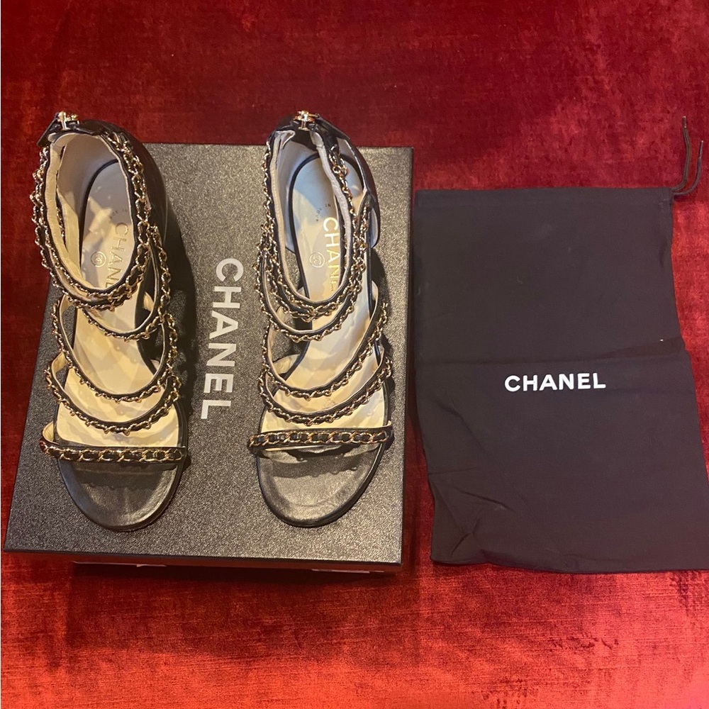 Chanel classic black and gold leather chain heeled sandals size 38 - Picture 10 of 13